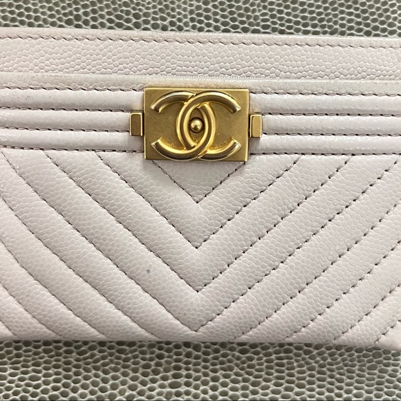 Chanel Cardholder - Picture 4 of 11